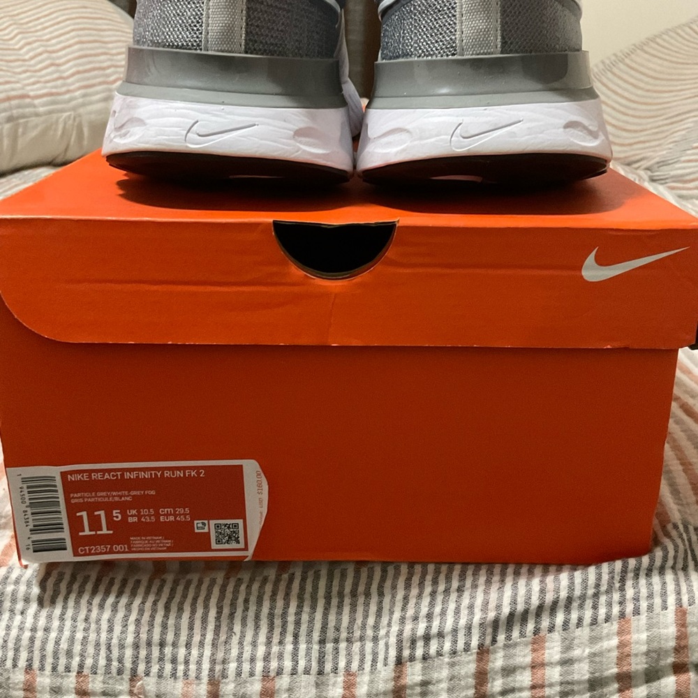 Nike React Infinity Run - Picture 4 of 4